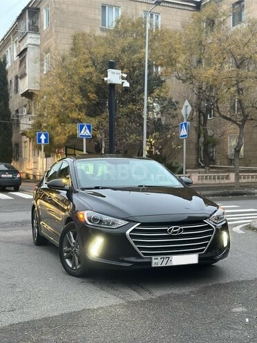 Hyundai Elantra 2018, 157,716 km - 2.0 l - Bakı