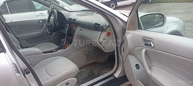 Mercedes C 200 2001, 286,357 km - 2.0 l - Bakı