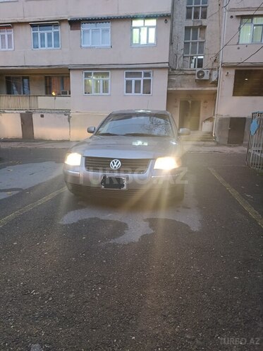 Volkswagen Passat 2001, 370,000 km - 1.8 l - Sumqayıt