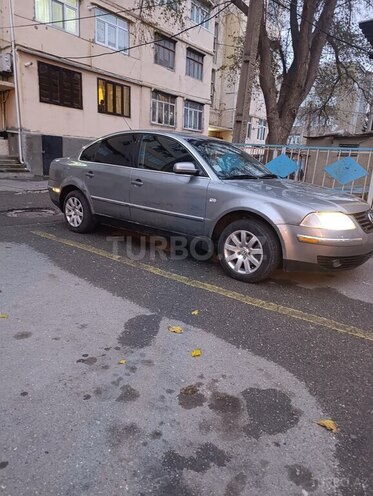 Volkswagen Passat 2001, 370,000 km - 1.8 l - Sumqayıt