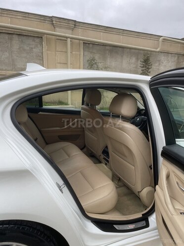 BMW 528 2014, 147,000 km - 2.0 л - Bakı