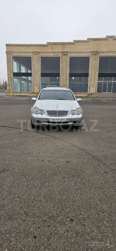 Mercedes C 240 2001, 342,511 km - 2.4 л - Tovuz