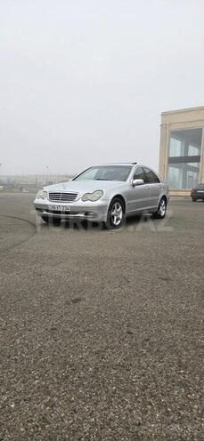 Mercedes C 240 2001, 342,511 km - 2.4 л - Tovuz