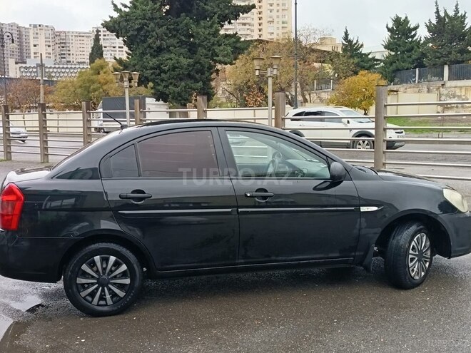 Hyundai Accent 2009, 300,000 km - 1.4 l - Bakı