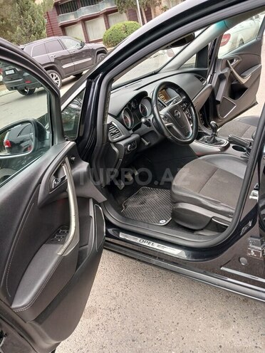 Opel Astra 2011, 313,000 km - 1.3 l - Bakı