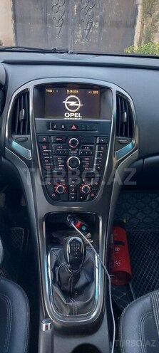 Opel Astra 2011, 313,000 km - 1.3 l - Bakı