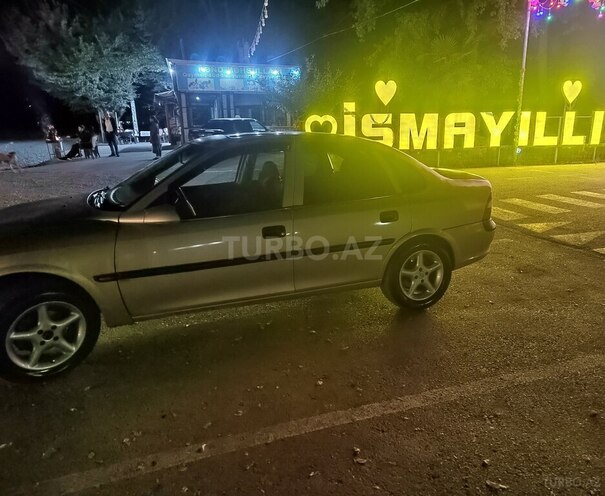 Opel Vectra 1998, 300,000 km - 2.0 л - Bakı