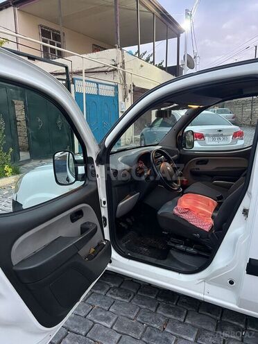 Fiat Doblo 2009, 192,000 km - 1.3 l - Bakı