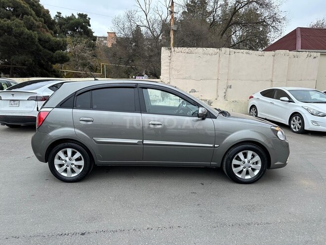 Kia Rio 2010, 128,000 km - 1.4 l - Bakı