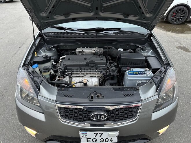 Kia Rio 2010, 128,000 km - 1.4 l - Bakı