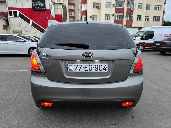 Kia Rio 2010, 128,000 km - 1.4 l - Bakı