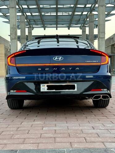 Hyundai Sonata-5