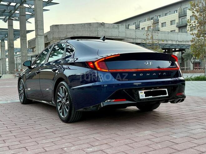 Hyundai Sonata-6