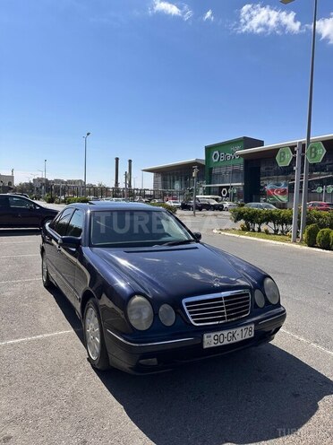 Mercedes E 240 2001, 277,854 km - 2.6 l - Bakı