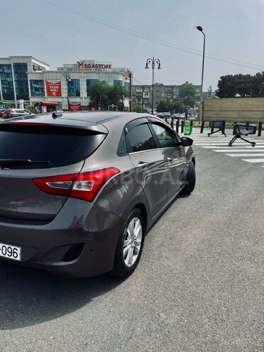 Hyundai i30 2013, 226,000 km - 1.6 l - Bakı