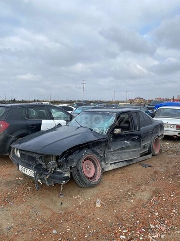 BMW 525 1995, 400,000 km - 2.5 l - Bakı