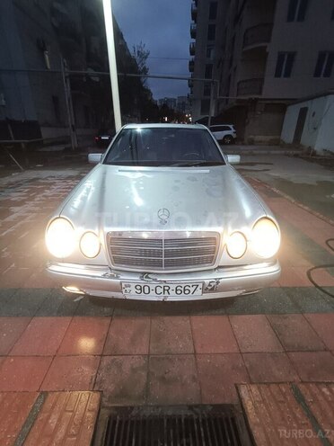 Mercedes E 230 1996, 50,000 km - 2.3 l - Bakı