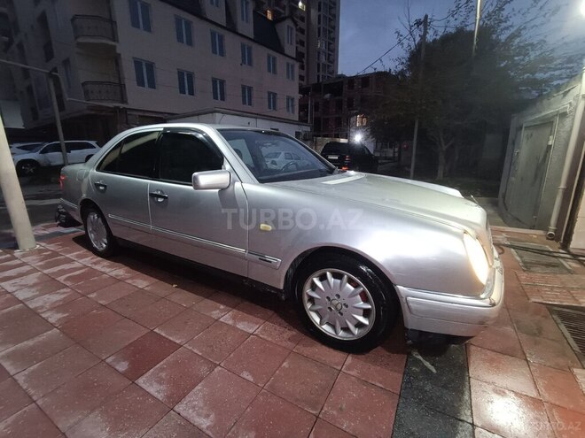 Mercedes E 230 1996, 50,000 km - 2.3 l - Bakı