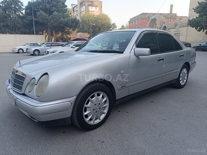 Mercedes E 230 1996, 50,000 km - 2.3 l - Bakı