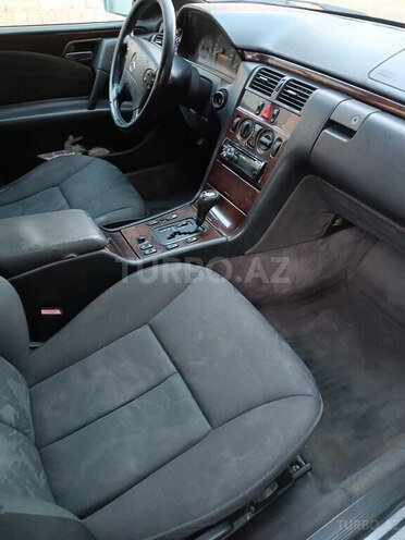 Mercedes E 230 1996, 50,000 km - 2.3 l - Bakı