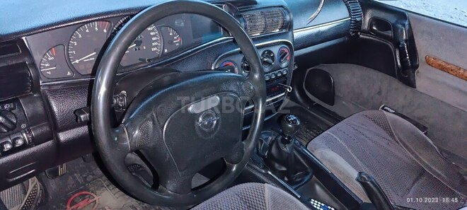 Opel Omega 1994, 608,558 km - 2.5 l - Ağstafa