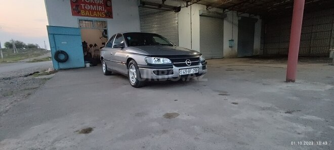 Opel Omega 1994, 608,558 km - 2.5 l - Ağstafa