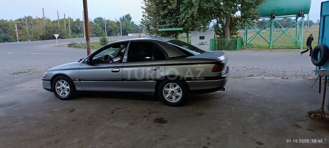 Opel Omega 1994, 608,558 km - 2.5 l - Ağstafa