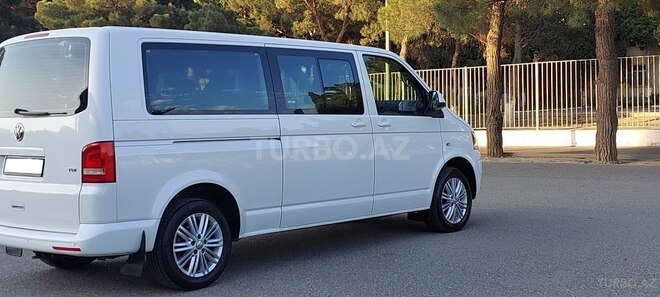 Volkswagen Caravelle 2015, 153,000 km - 2.0 l - Bakı