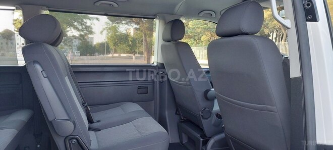 Volkswagen Caravelle 2015, 153,000 km - 2.0 l - Bakı