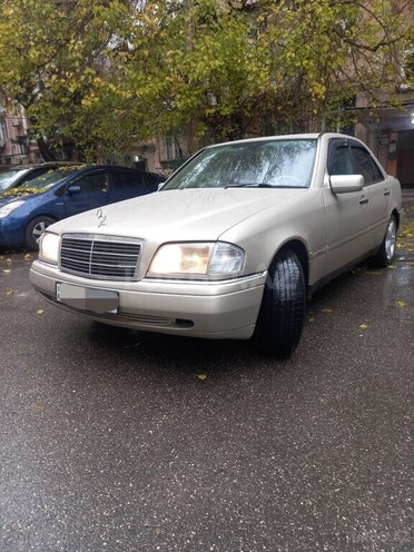 Mercedes C 200 1995, 313,000 km - 2.0 l - Bakı