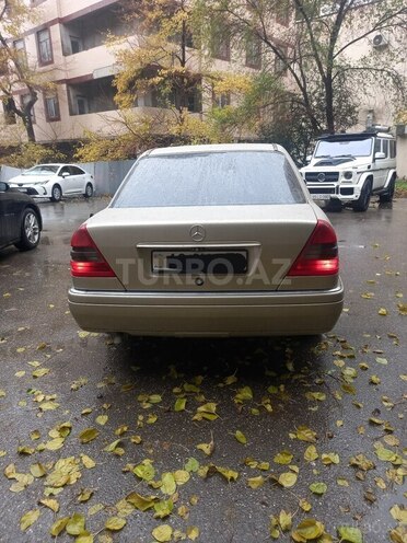 Mercedes C 200 1995, 313,000 km - 2.0 l - Bakı