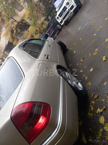 Mercedes C 200 1995, 313,000 km - 2.0 l - Bakı