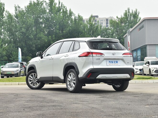 Toyota Corolla Cross 2024, 0 km - 2.0 л - Bakı