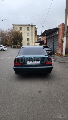 Mercedes C 240 1998, 229,650 km - 2.4 l - Gəncə