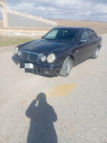 Mercedes E 240 1998, 285,700 km - 2.4 л - Bakı