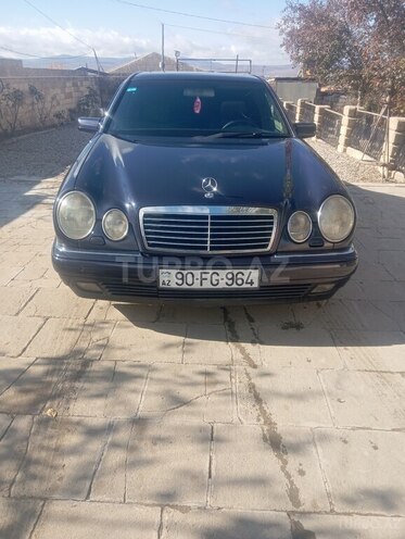 Mercedes E 240 1998, 285,700 km - 2.4 л - Bakı