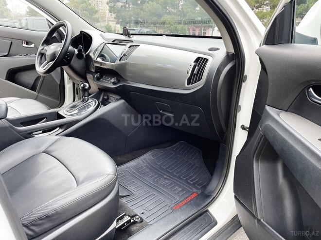 Kia Sportage 2015, 210,000 km - 2.0 l - Bakı