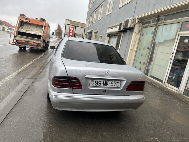 Mercedes E 220 d 1997, 235,468 km - 2.2 l - Bakı