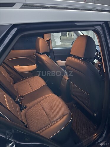 Hyundai Venue 2022, 22,000 km - 1.6 l - Bakı