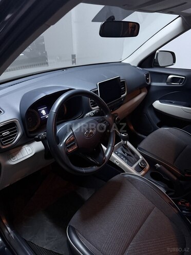 Hyundai Venue 2022, 22,000 km - 1.6 l - Bakı
