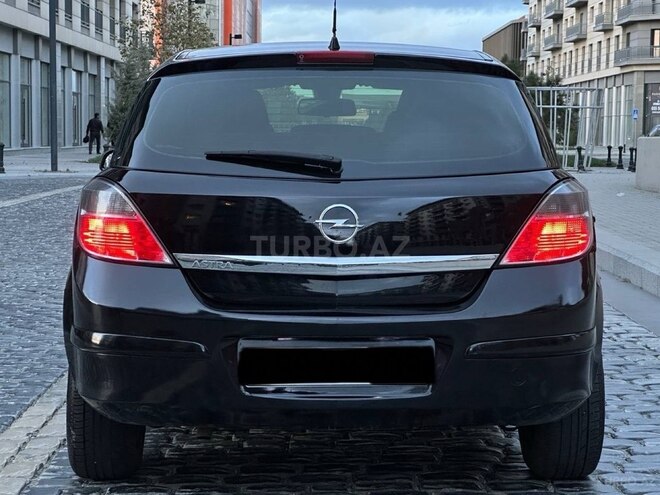 Opel Astra 2008, 250,000 km - 1.4 l - Bakı