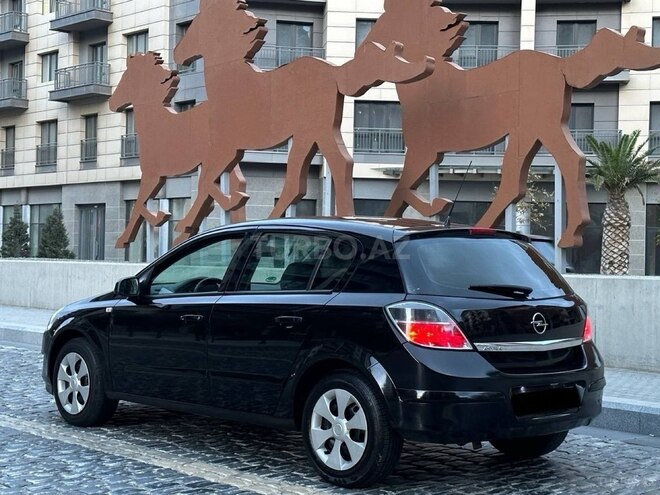 Opel Astra 2008, 250,000 km - 1.4 l - Bakı