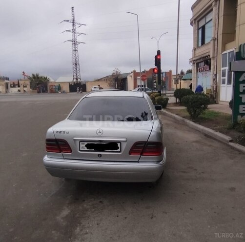 Mercedes E 230 1996, 490,439 km - 2.3 l - Gəncə