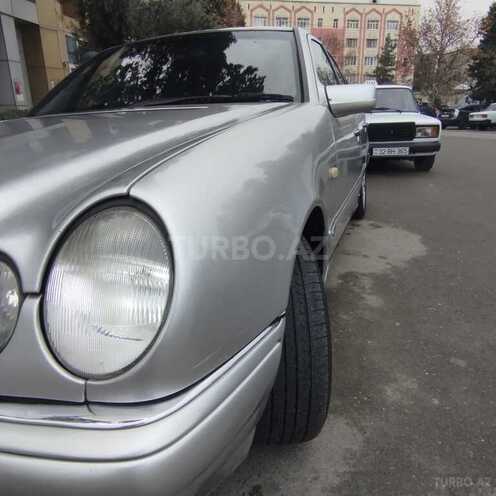 Mercedes E 230 1996, 490,439 km - 2.3 l - Gəncə