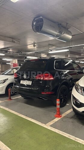 Volkswagen Touareg 2011, 319,834 km - 4.2 l - Bakı