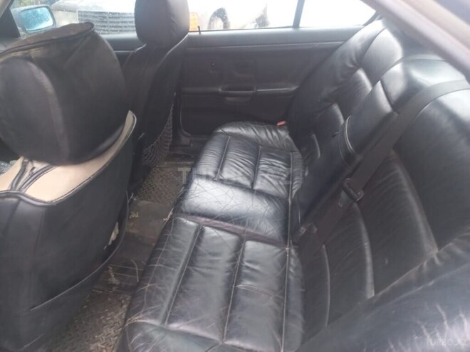 BMW 318 1997, 350,000 km - 1.8 l - Salyan