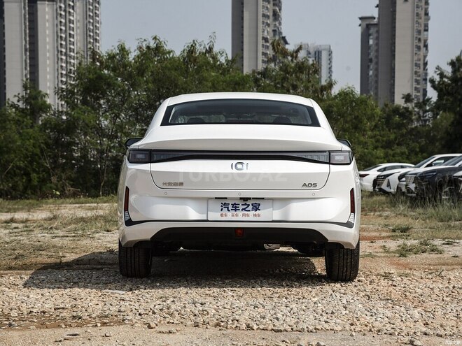 Changan Qiyuan A05 2025, 0 km - 1.5 l - Bakı