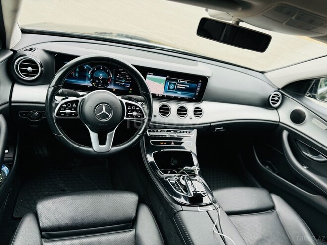 Mercedes E 220 d 4MATIC 2020, 87,000 km - 2.0 l - Bakı