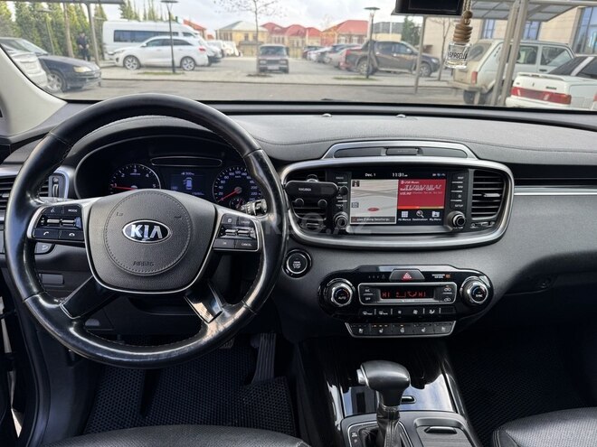 Kia Sorento 2018, 190,000 km - 2.0 l - Quba