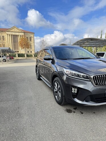 Kia Sorento 2018, 190,000 km - 2.0 l - Quba